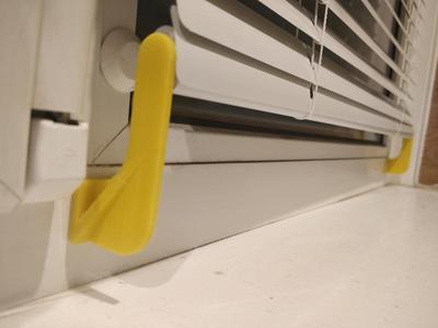 Extended blinds bracket