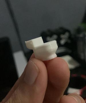 TINY TOILET