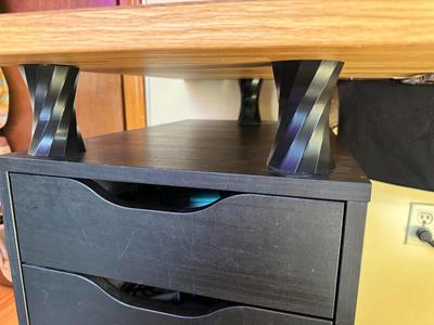 Desk/Pc Riser