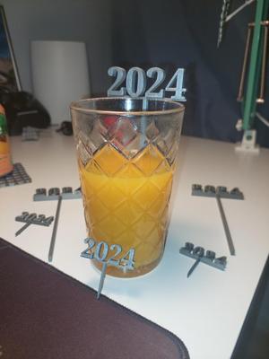 2024 New Years Eve party Food & Drink Pick / Stick
