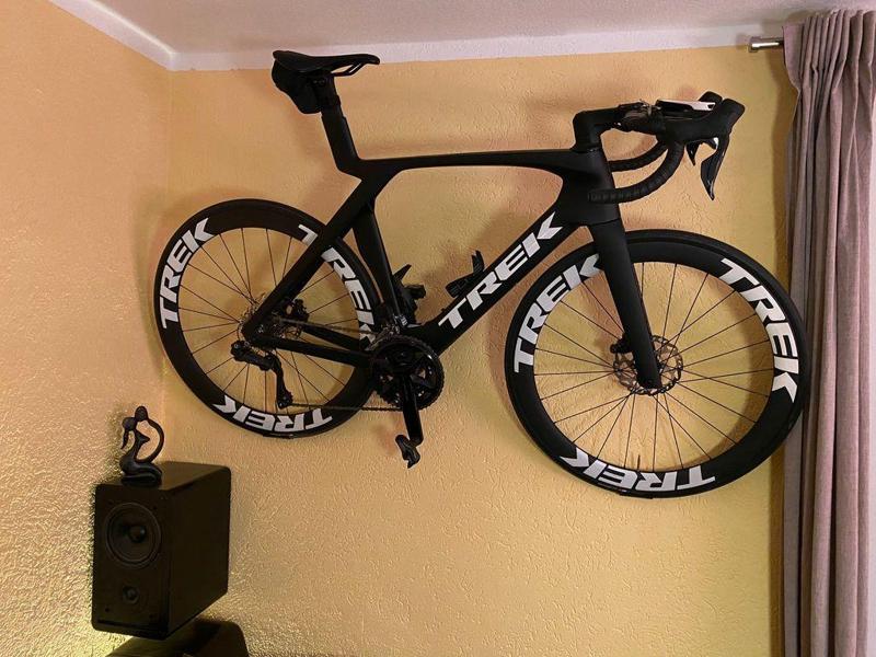 YARBIWAM - Yet Another Race BIke WAll Mount