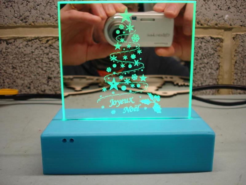 support pour miroir rétroéclairé