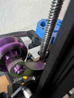 Add-on filament guide block for CHE3SE's Filament Guide