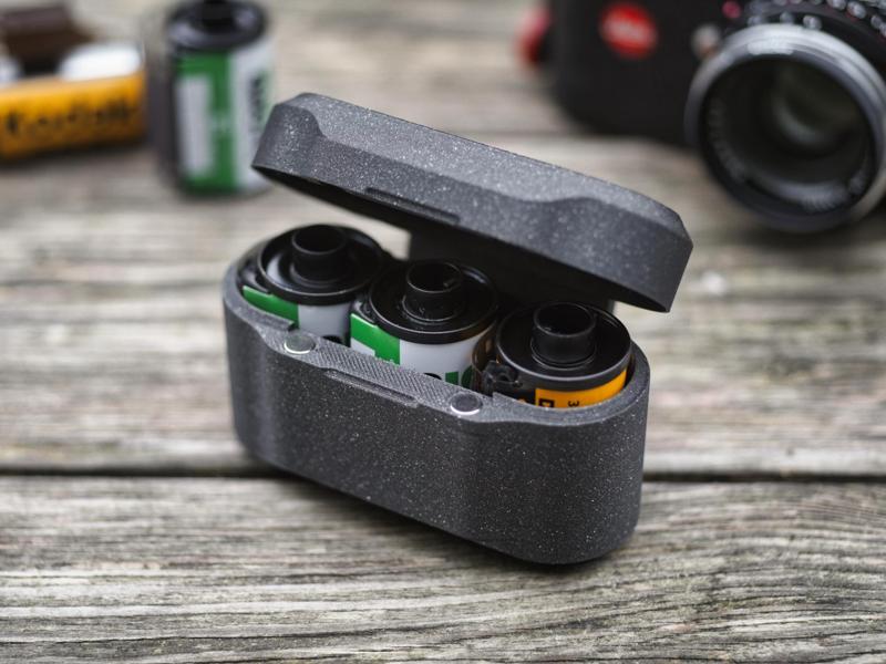 FilmPod 35mm · Print-in-place film travel case