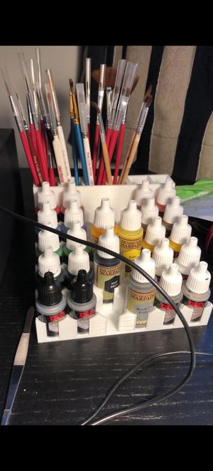 Paint stand for warpaints