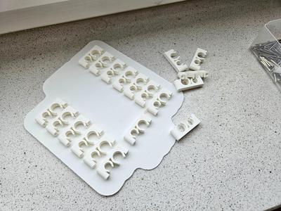 Dual Cable Wall Mount