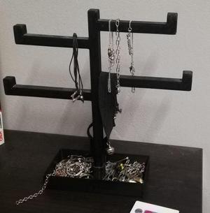 Jewelry stand