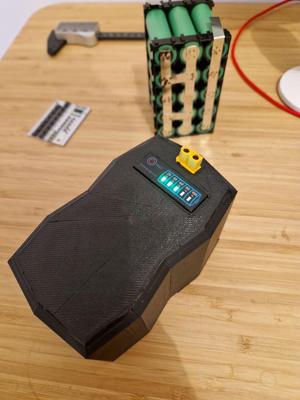 DIY Battery pack 18650 3x5 cell / case with test capacity