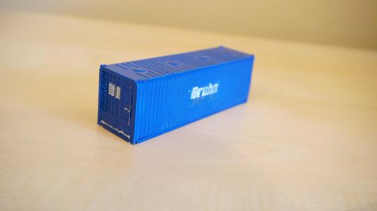 Pre supported H0 1 87 scale 30ft bulk container