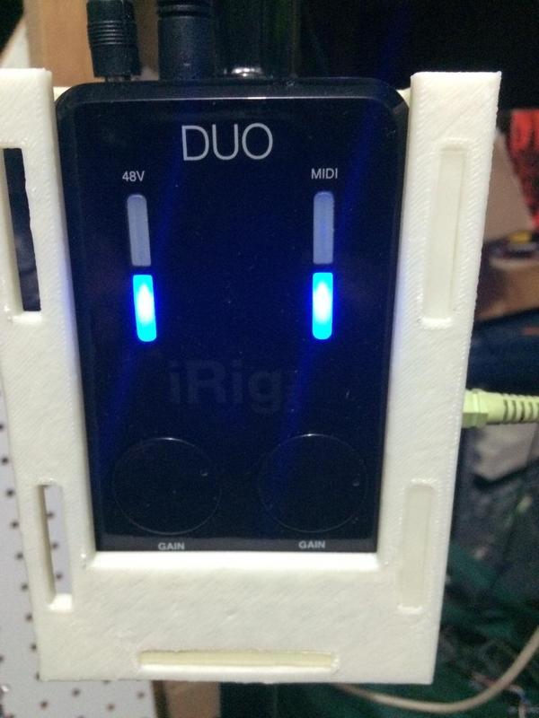 iRig Pro Duo Mic Stand Holder