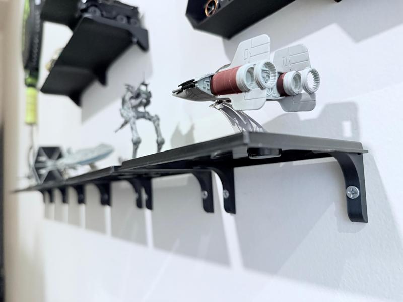 Minimal Display Brackets for Star Wars DeAgostini Ships