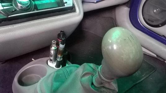 E Cig x 3 cupholder Renault Twingo