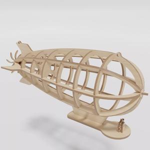Plywood lamp - Dirigible