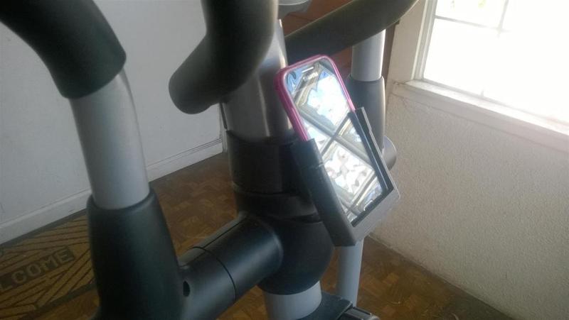 Phone Holder Excersize Machine