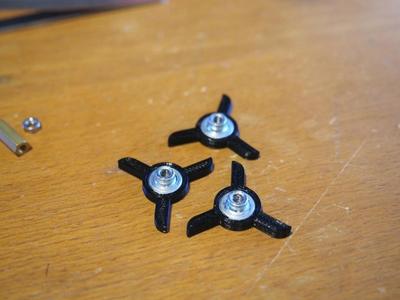 CR-7: 10.8mm m3 hand nut extension 