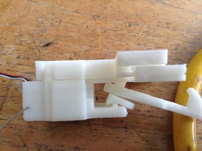 Revised G Scale LGB Servo Coupling