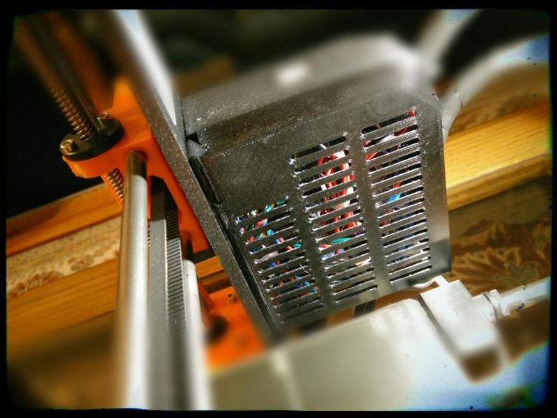 Original Prusa i3 MK2 RamBo Board Cover with extended vent holes for maximum cooling (Modded from the official STL from Prusa)