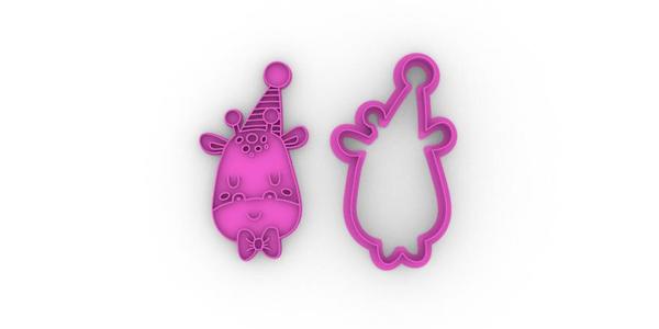 GIRAFFE WITH HOOD - COOKIE CUTTER