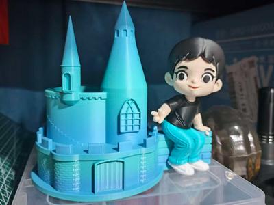 Castle Pen Holder