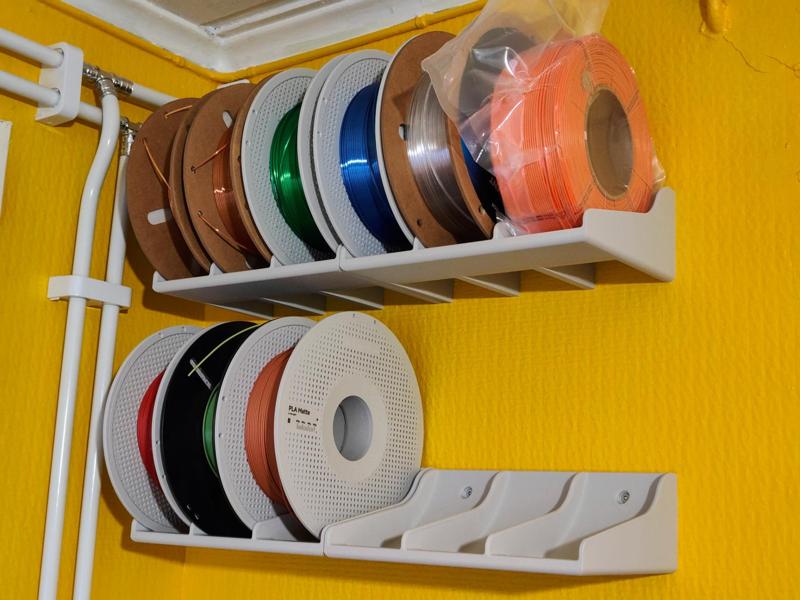 Filament spool shelf