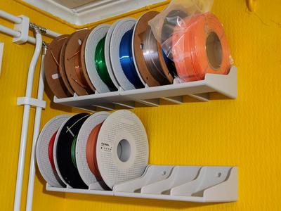 Filament spool shelf