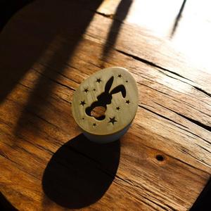 Egg-Shaped Box 026