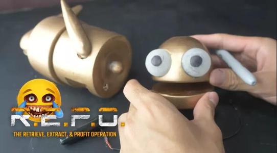 REPO Robot and Hourglass Lamp