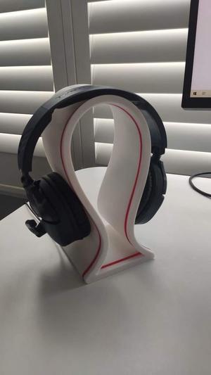 Headphones holder
