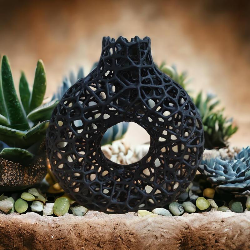 Donut Vase Voronoi