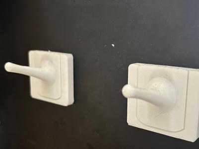 Storage hook