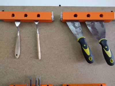 Spatula / thin objects holder for Tool holder