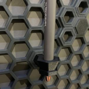 Single Pen Style holder(s)