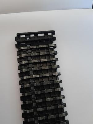 Tiger 1: track shoe for 1/16 tank (Heng long /Tamiya)
