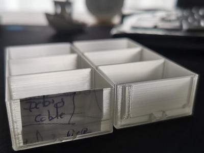 Parametric Vase-Mode Drawers with Dividers