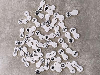 Shopping Trolley Token Keychain – (40+ Designs)