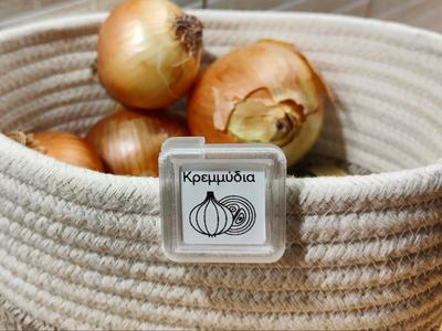 Square Tag Display Clip (for NFC, RFID & Labels)