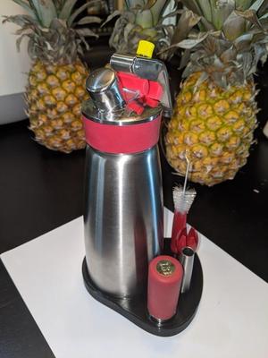 iSi  1 pint Gourmet Whip Cream Stand 