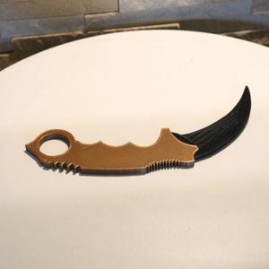 🗡️ Karambit "Desert Claw" – 3D Printable Model