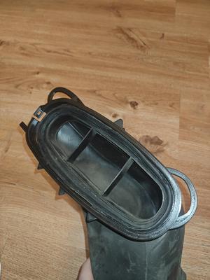 BMW E39 M52 / M51 / M62 Microfilter Housing - Air Channel Clamp Set