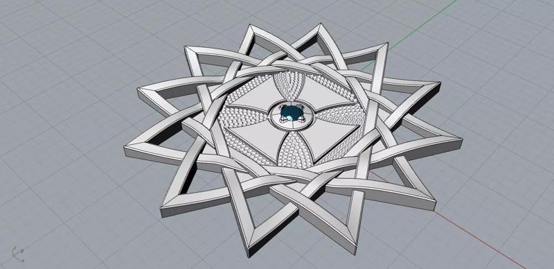 Ertsgamma golden star with diamond in center