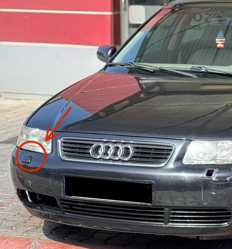 Audi A3 headlight washer cover
