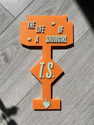 The Life of a Showgirl & Eras tour stage key - Taylor Swift