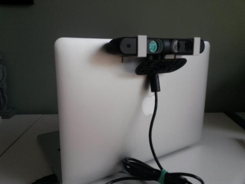 Xtion-Macbook Air attachment