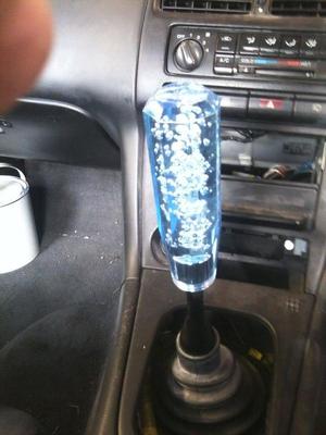 Toyota M8x1.25 - M12x1.25 gear knob adapter