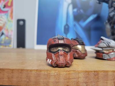 Halo EOD helmet Keychain