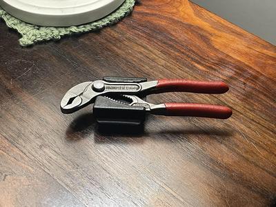 Knipex Cobra 125mm belt holder