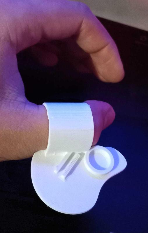 Palette ring for miniatures