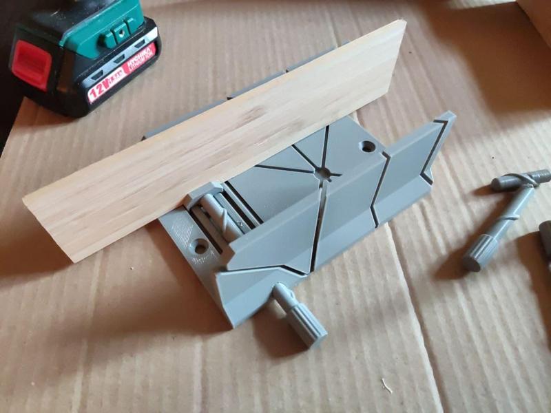 Screw [for Miter Box by HAN3DYMAN]
