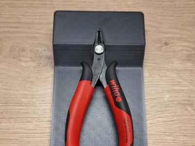 Gridfinity System wiha Side Cutters 2x4