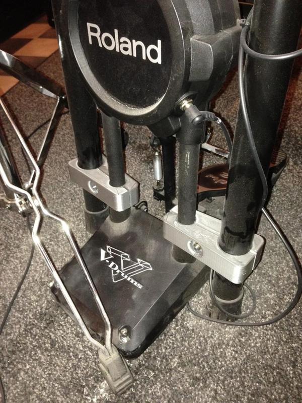 Roland Bassdrum holders